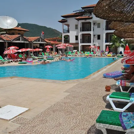 Club Ekinci Palace 호텔
