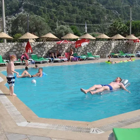 호텔 Club Ekinci Palace 무글라