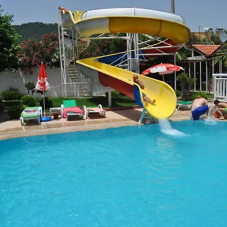 Club Ekinci Palace 호텔 무글라