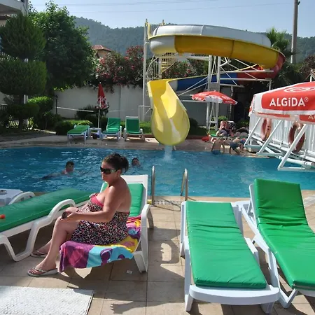 호텔 Club Ekinci Palace 무글라
