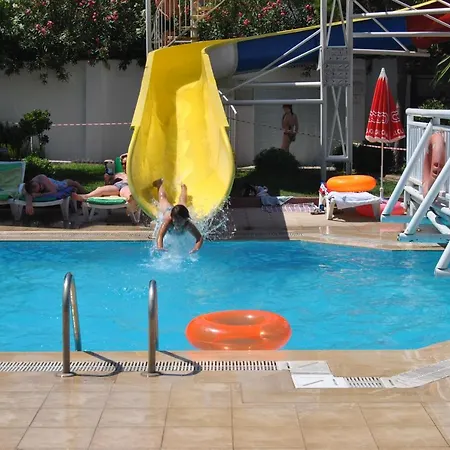 호텔 Club Ekinci Palace