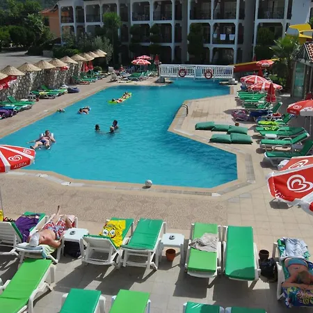 호텔 Club Ekinci Palace